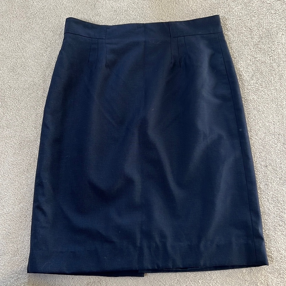 Ann Taylor navy blue pencil skirt